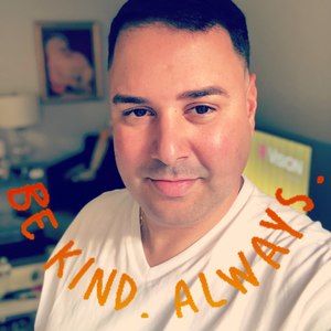 Meet your Posher, Jean